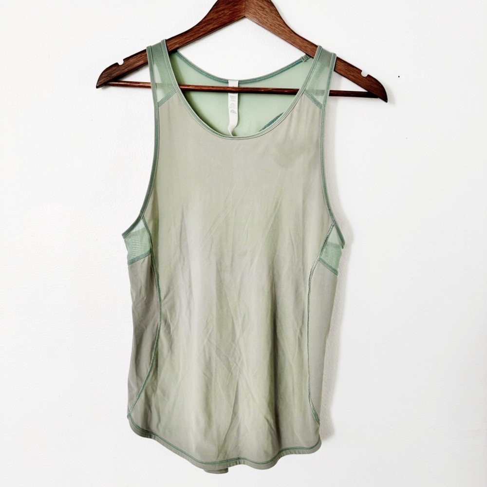 Lululemon Athletica Light Green Tank Top size 4
